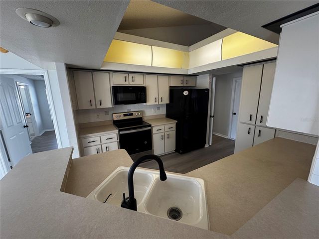 15520 SW 23RD COURT ROAD, Ocala, FL 34473