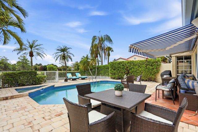 2465 Vista Del Prado Drive, Wellington, FL 33414