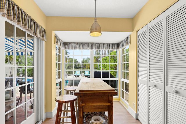 2465 Vista Del Prado Drive, Wellington, FL 33414