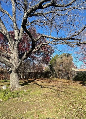 3600 Landy Lane, Richland Hills, TX 76118