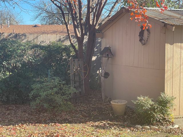 3600 Landy Lane, Richland Hills, TX 76118