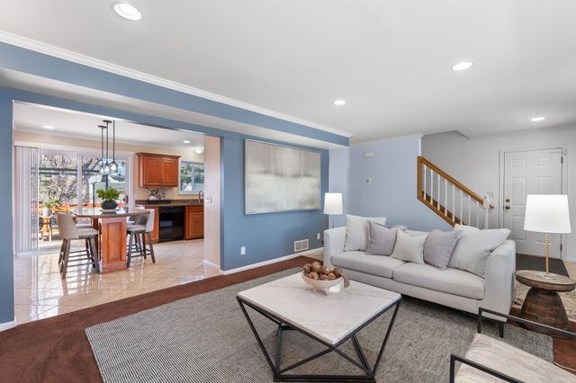 1685 Arlington Avenue E, Saint Paul, MN 55106