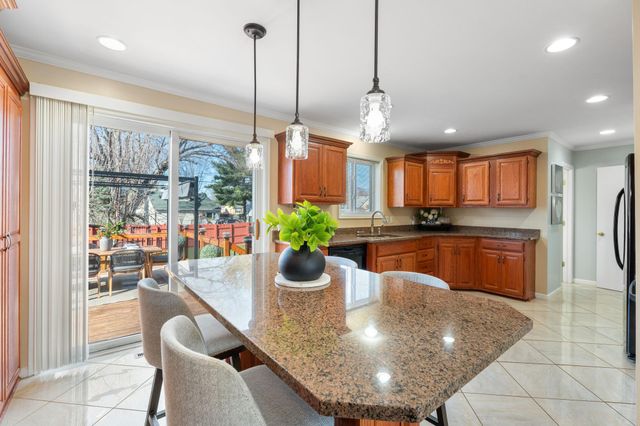 1685 Arlington Avenue E, Saint Paul, MN 55106