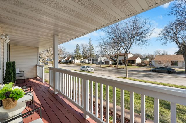 1685 Arlington Avenue E, Saint Paul, MN 55106