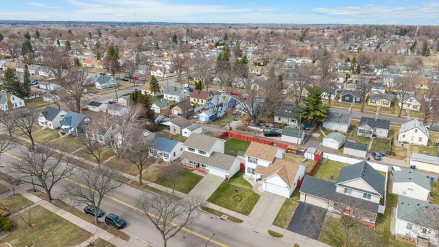 1685 Arlington Avenue E, Saint Paul, MN 55106