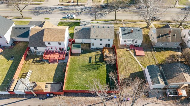 1685 Arlington Avenue E, Saint Paul, MN 55106