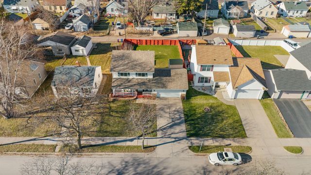 1685 Arlington Avenue E, Saint Paul, MN 55106