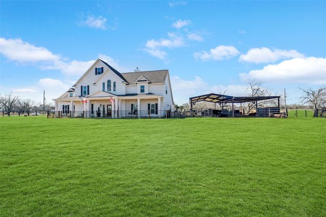 3103 Brundrett Road, Wallis, TX 77485