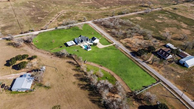 3103 Brundrett Road, Wallis, TX 77485