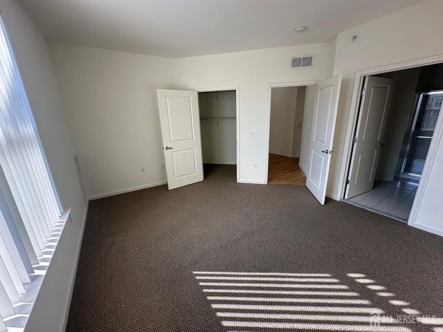 45 Roosevelt Avenue 2301, Carteret, NJ 07008