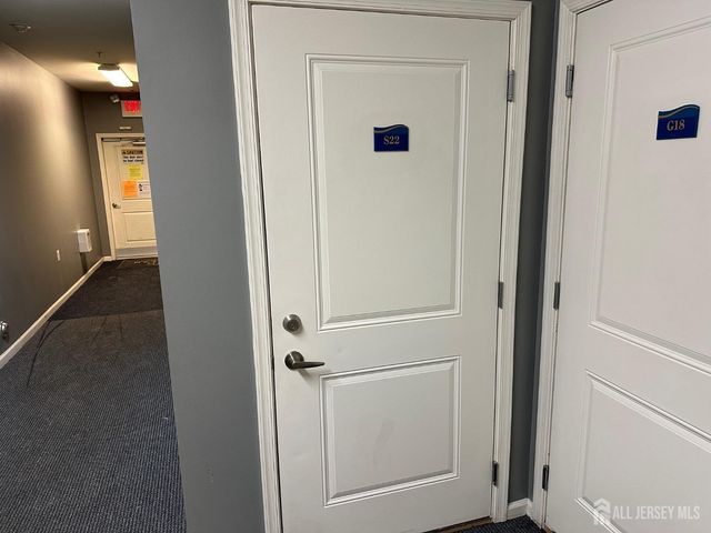 45 Roosevelt Avenue 2301, Carteret, NJ 07008