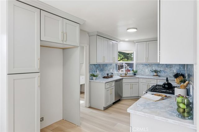 3328 N Verdugo, Glendale, CA 91208