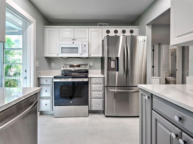 801 FAIR WINDS DRIVE 801, Nokomis, FL 34275