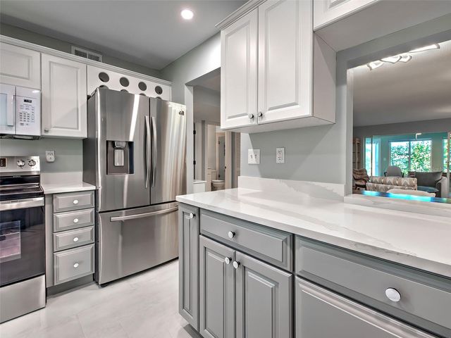 801 FAIR WINDS DRIVE 801, Nokomis, FL 34275