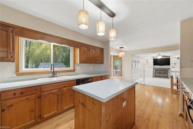 100 Blacksmith ARCH, Yorktown, VA 23693