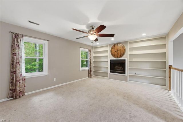 100 Blacksmith ARCH, Yorktown, VA 23693