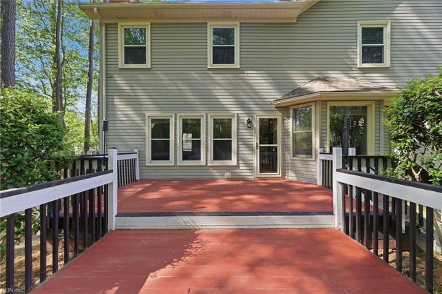 100 Blacksmith ARCH, Yorktown, VA 23693