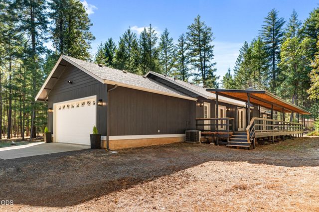 420 Sallsten Road, Grants Pass, OR 97527