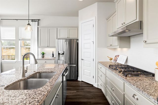 132 Village Oak DR, Austin, TX 78737