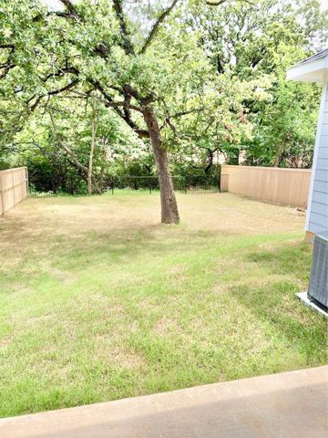 430 W Coffin Street, Denison, TX 75020