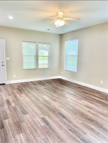 430 W Coffin Street, Denison, TX 75020