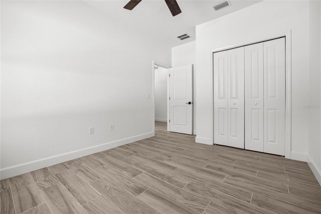 1050 SW 67TH WAY, Gainesville, FL 32607