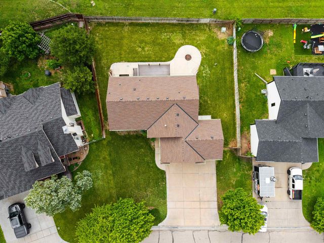122 N Mount Carmel, Wichita, KS 67203