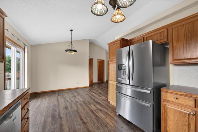 122 N Mount Carmel, Wichita, KS 67203