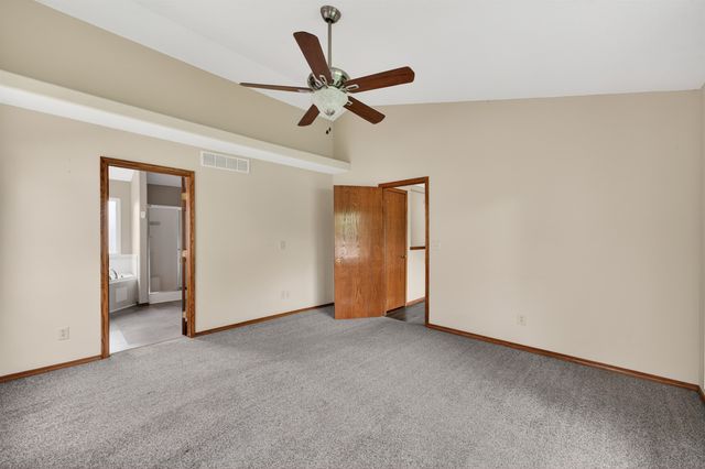122 N Mount Carmel, Wichita, KS 67203