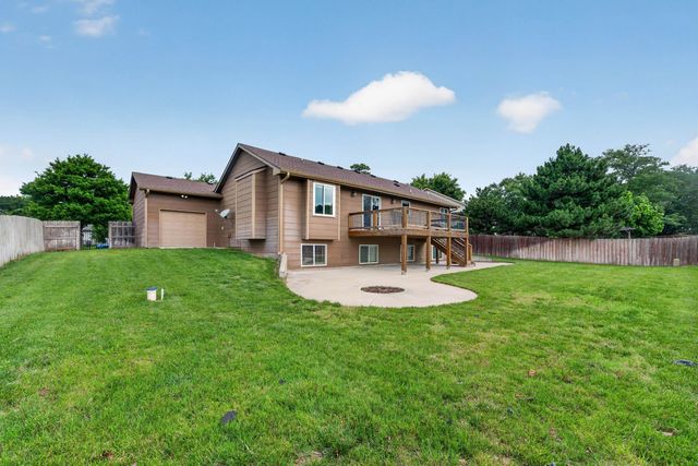 122 N Mount Carmel, Wichita, KS 67203