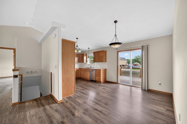 122 N Mount Carmel, Wichita, KS 67203
