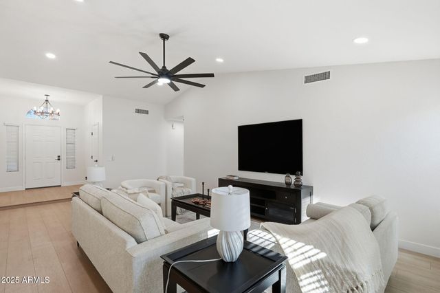 4831 E HOBART Street, Mesa, AZ 85205