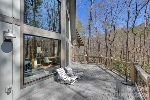 70 Unvdatlvi Court, Brevard, NC 28712