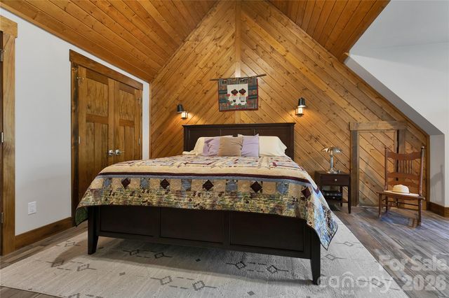 70 Unvdatlvi Court, Brevard, NC 28712