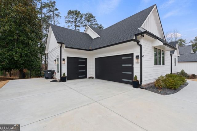 4226 S Berkeley Lake Road NW, Berkeley Lake, GA 30096
