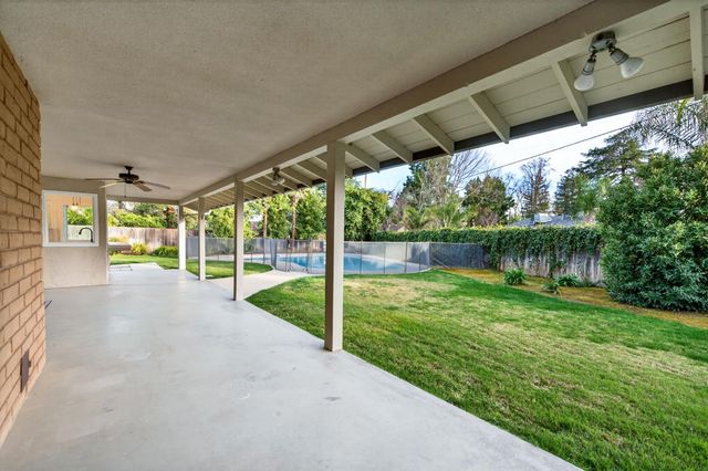 2805 W Spruce Avenue, Fresno, CA 93711