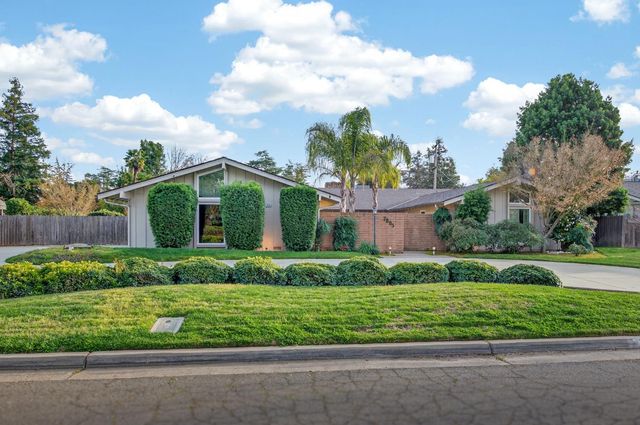 2805 W Spruce Avenue, Fresno, CA 93711