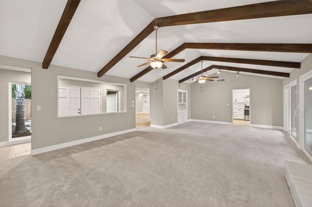 2805 W Spruce Avenue, Fresno, CA 93711