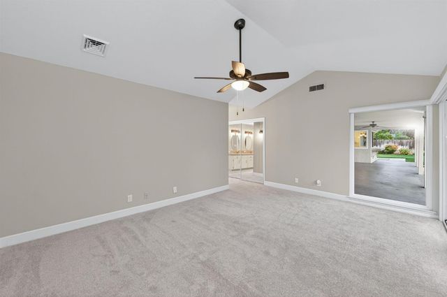 2805 W Spruce Avenue, Fresno, CA 93711