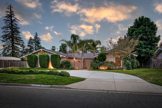 2805 W Spruce Avenue, Fresno, CA 93711