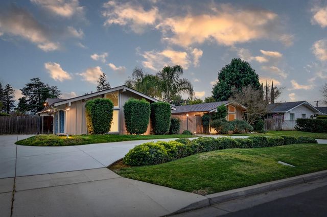 2805 W Spruce Avenue, Fresno, CA 93711