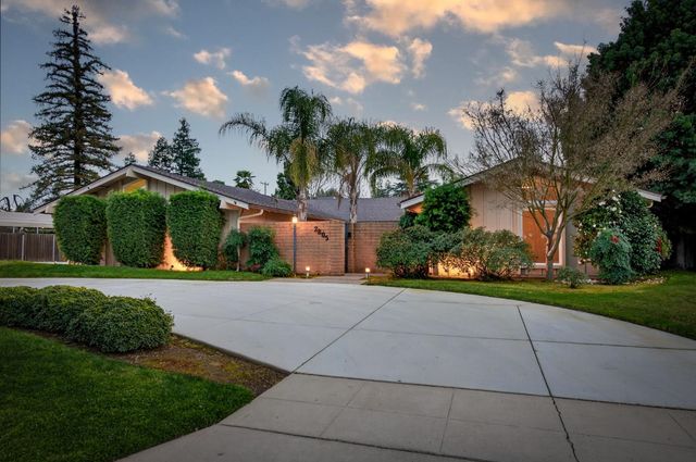 2805 W Spruce Avenue, Fresno, CA 93711