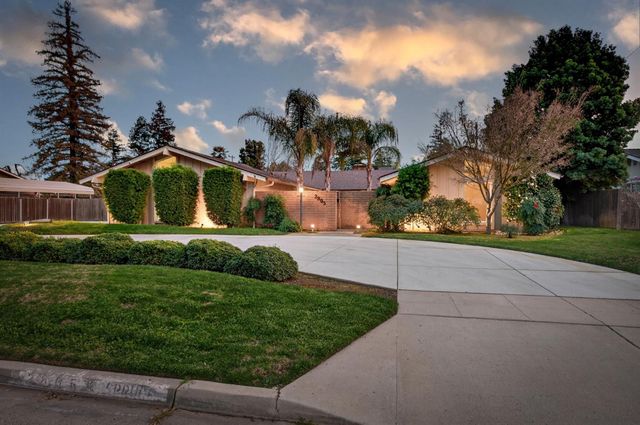 2805 W Spruce Avenue, Fresno, CA 93711