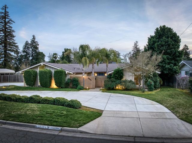 2805 W Spruce Avenue, Fresno, CA 93711