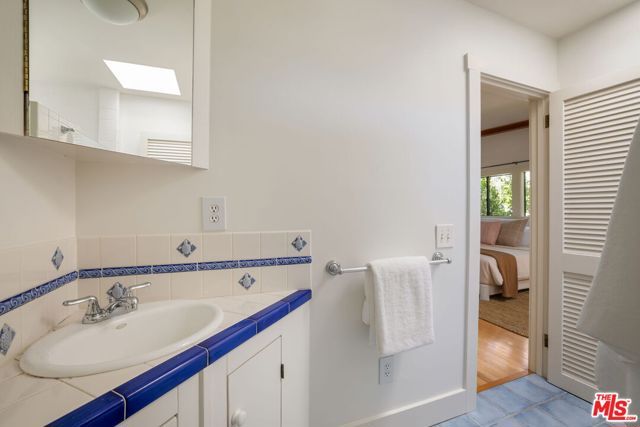 428 Norwich Drive, West Hollywood, CA 90048
