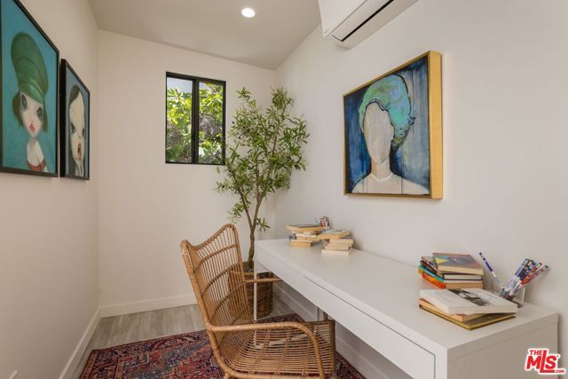 428 Norwich Drive, West Hollywood, CA 90048