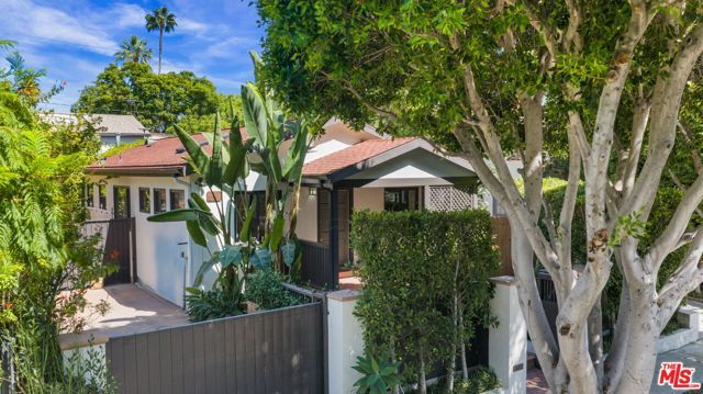 428 Norwich Drive, West Hollywood, CA 90048