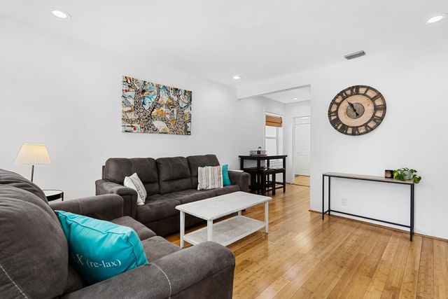 517 SW 14th Street, Fort Lauderdale, FL 33315