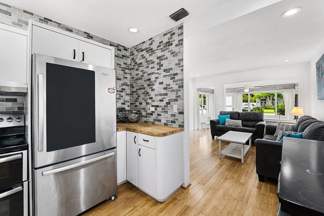 517 SW 14th Street, Fort Lauderdale, FL 33315