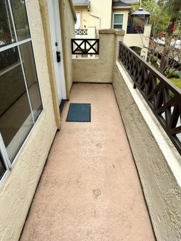 2085 Lakeridge Circle 202, Chula Vista, CA 91913